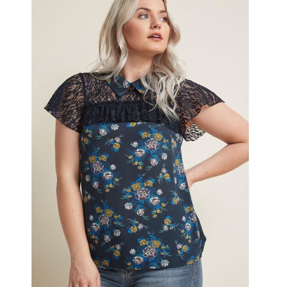 NWOT ModCloth Floral Collared Navy Blouse - Picture 1 of 5